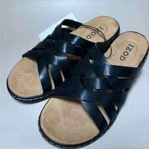 IZOD Womens Slaight Faux Leather Strap Slip On Sandals Black